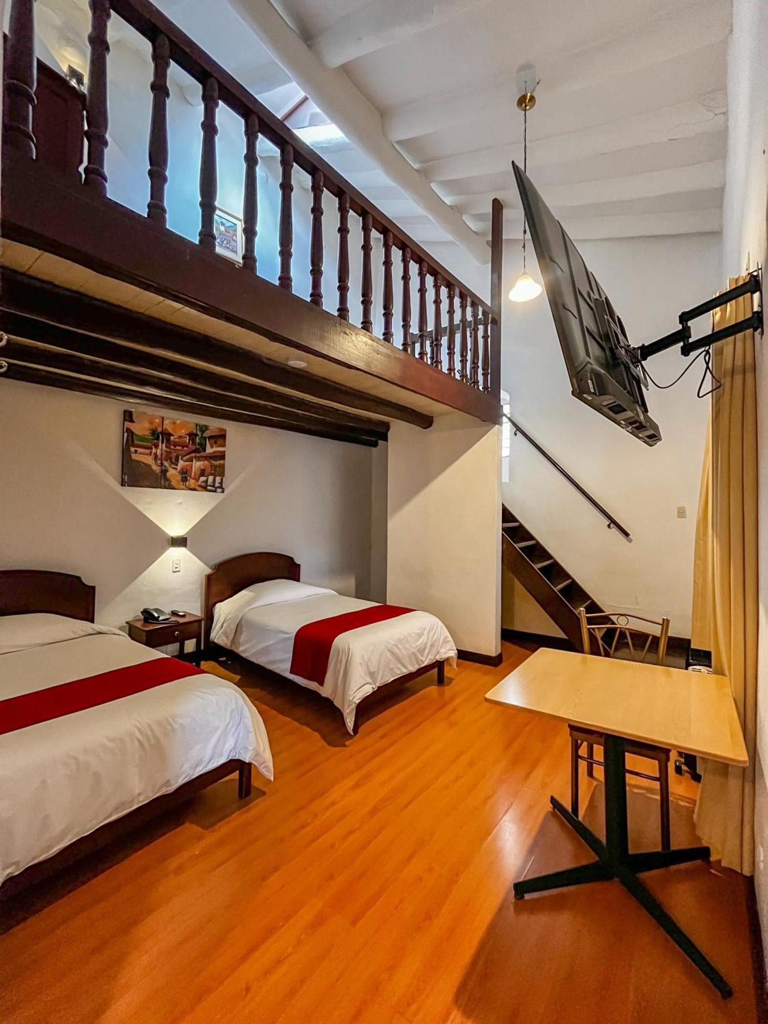 Hotel Cusco Plaza Saphi Exterior foto